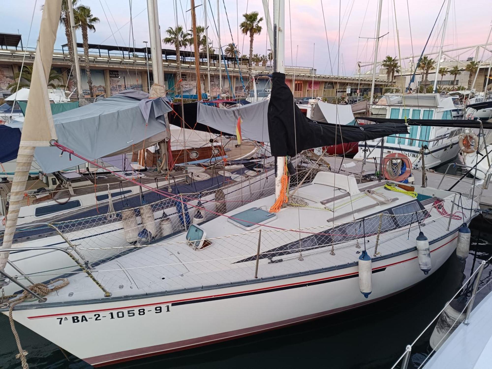 Experience On A Sailboat To Sleep Hotel Sant Adria de Besos Exterior foto